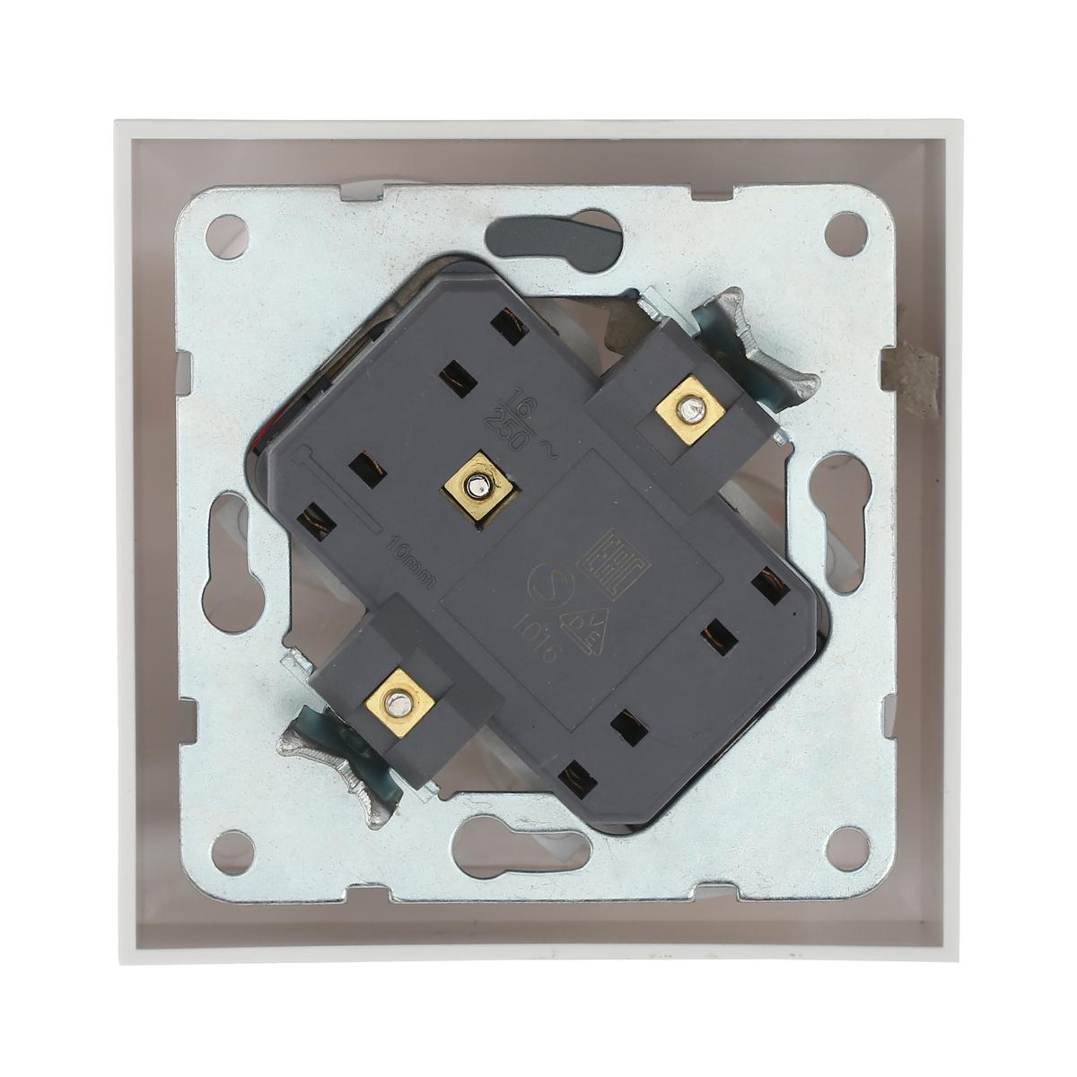 фото розетка lk studio двойная с з/к, со шторками (белый) lk60 863504-1 | 220svet.ru