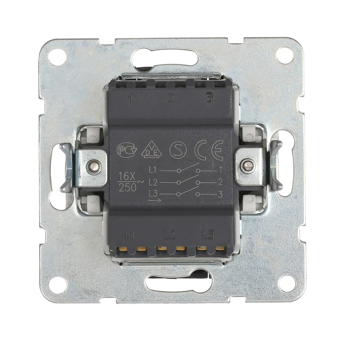 фото выключатель lk studio 3-кл.(схема 1+1+1) 16 a, 250 b (белый) lk60 862104-1 | 220svet.ru